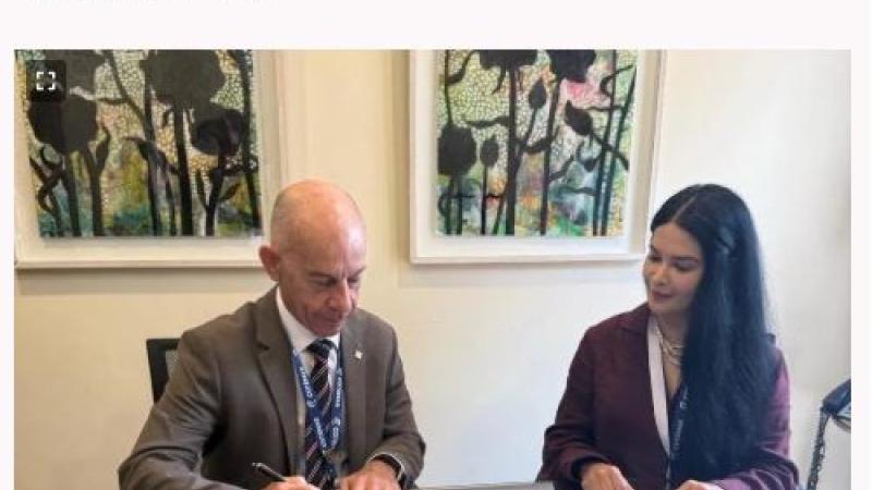 Screenshot of news headline from "Trinidad Express": T&T, Venezuela energy chambers sign agreement